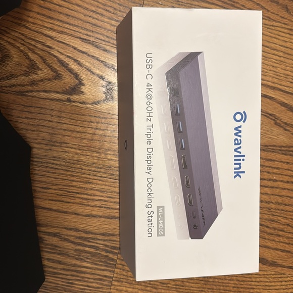 WAVLINK USB C Triple Display Docking Station W/ 100W Power Adapter WL-UMD05 - Picture 8 of 8